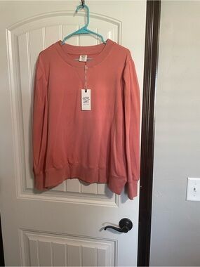 NWT Good Hart Women's Crewneck Sweatshirt